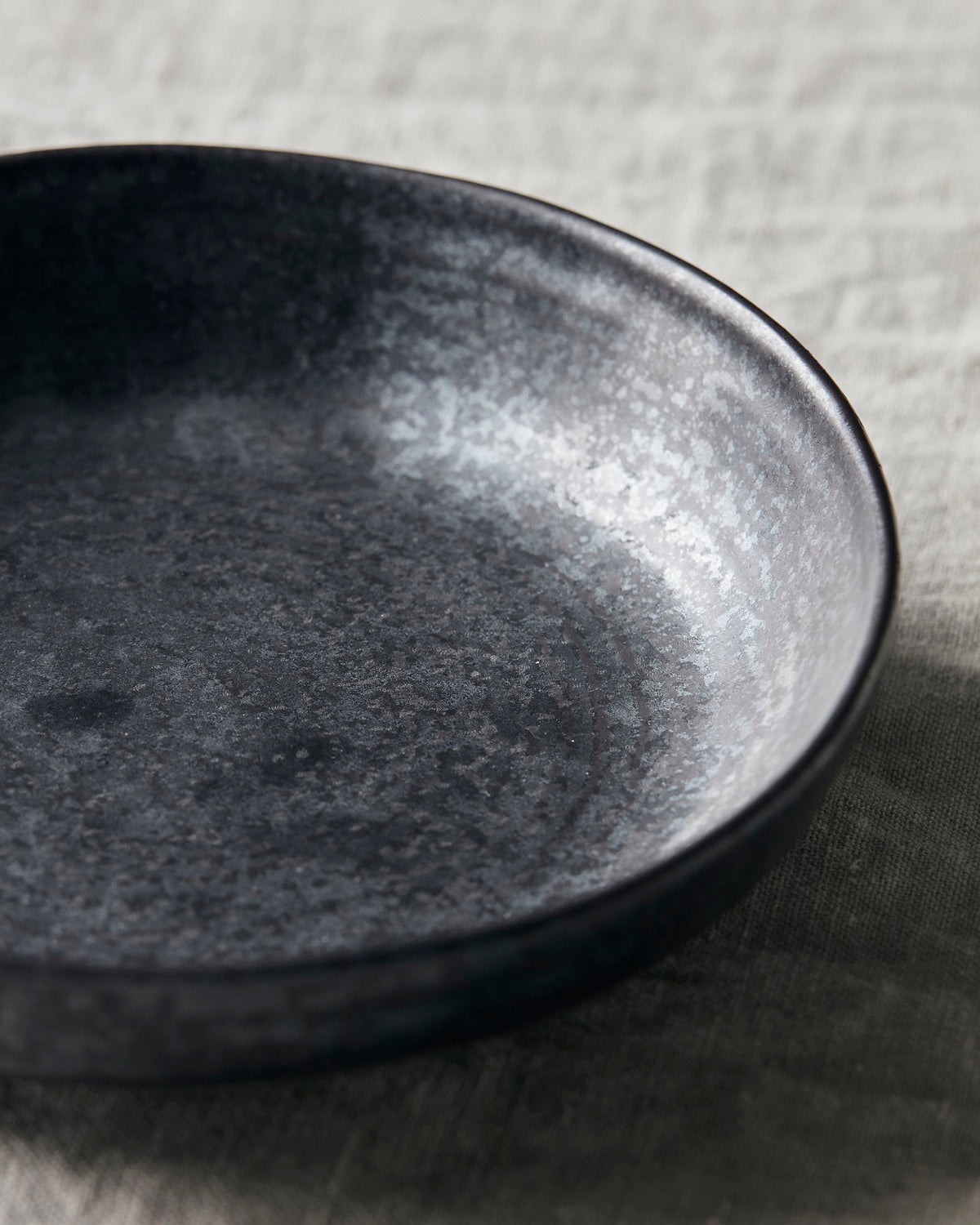 'Pion' shallow bowl by House Doctor - black